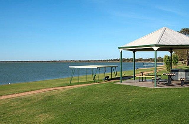 Barmera Lake Resort Motel エクステリア 写真
