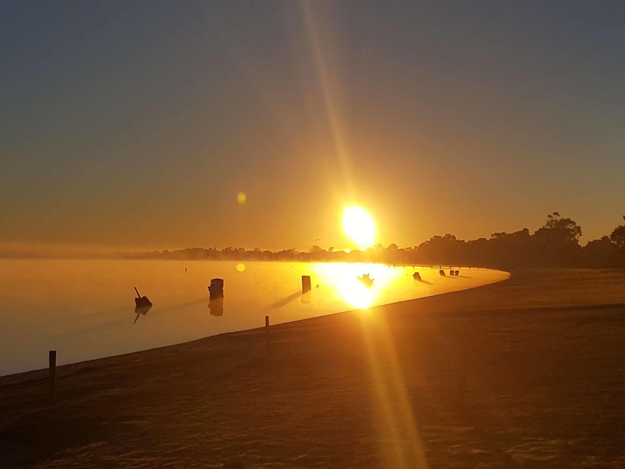 Barmera Lake Resort Motel エクステリア 写真